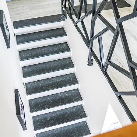 Dom Nad Zatoka Morze Apartamentow * Oslonino