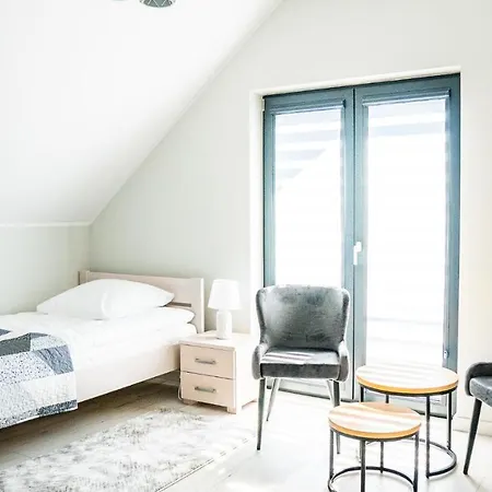Dom Nad Zatoka Morze Apartamentow Oslonino