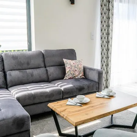 Dom Nad Zatoka Morze Apartamentow * Oslonino
