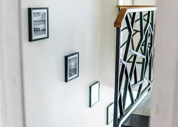 Dom Nad Zatoka * Oslonino