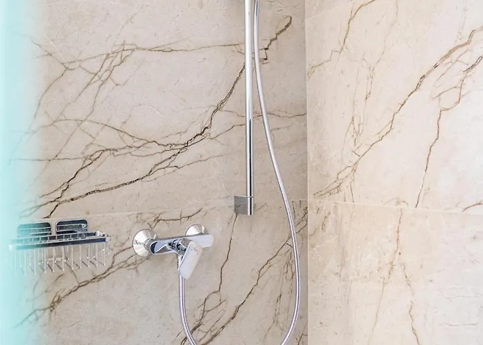 Dom Nad Zatoka * Oslonino